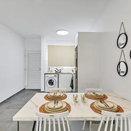 Kato | Prime Location By Vichy Holidays * Pafos