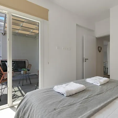 Kato | Prime Location By Vichy Holidays Apartament Pafos