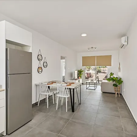 Kato | Prime Location By Vichy Holidays * Paphos