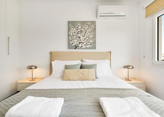 Kato | Prime Location By Vichy Holidays * パ フォス